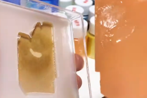 硅膠發粘不干（樹脂）.png